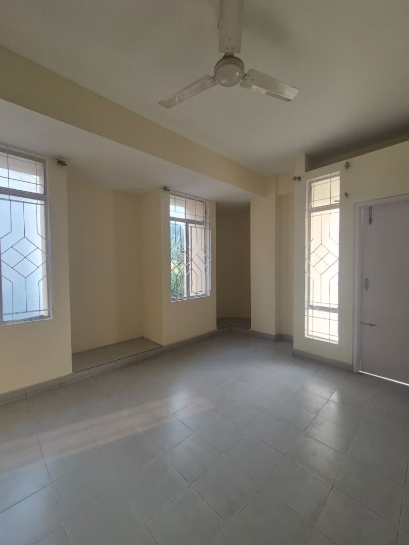 Semi Furnished 3bhk in Chandmari, Guwahati, Assam, India for Rent